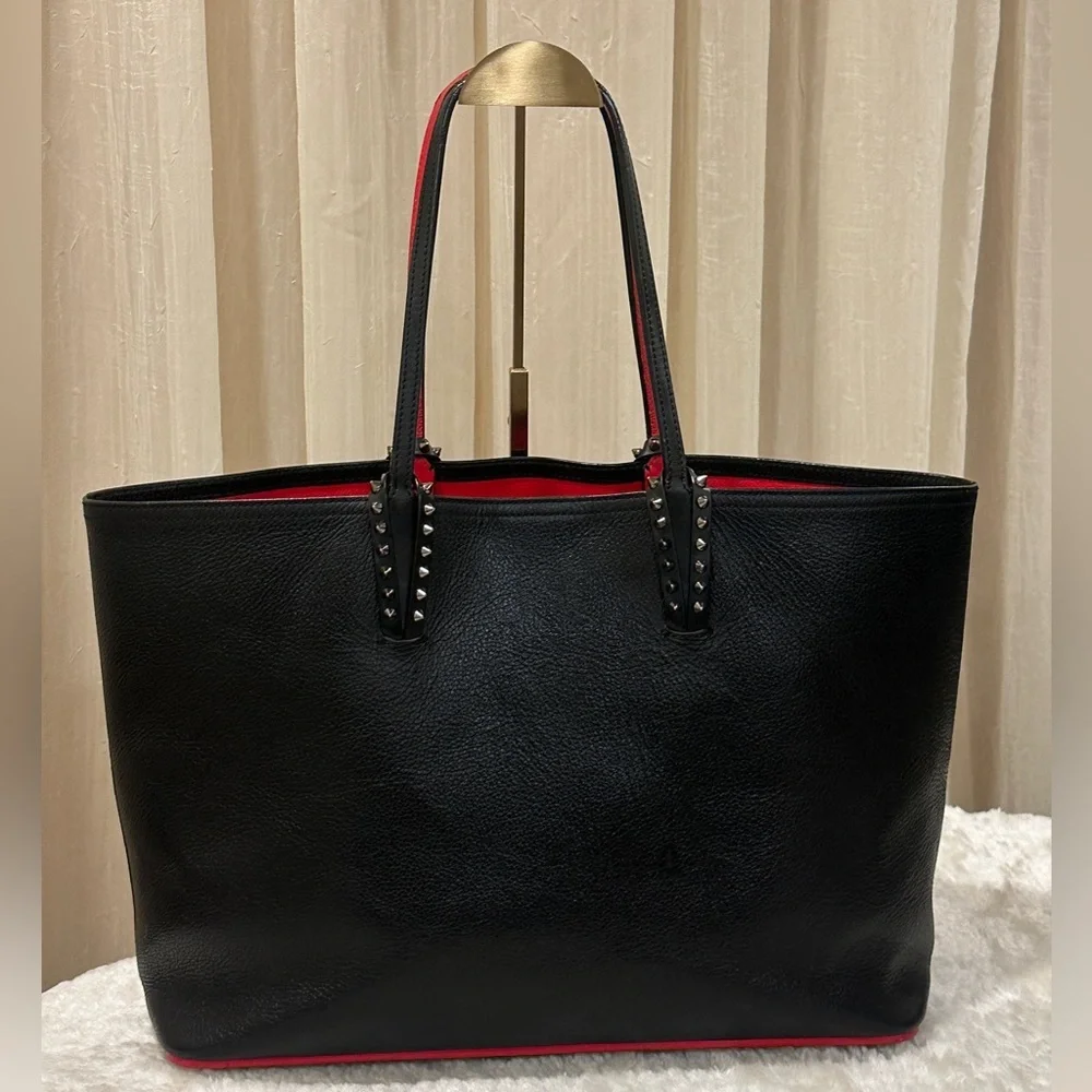Authentic Christian Louboutin Cabata Tote in Grained Leather Tote Bag ✨ - Picture 3 of 16